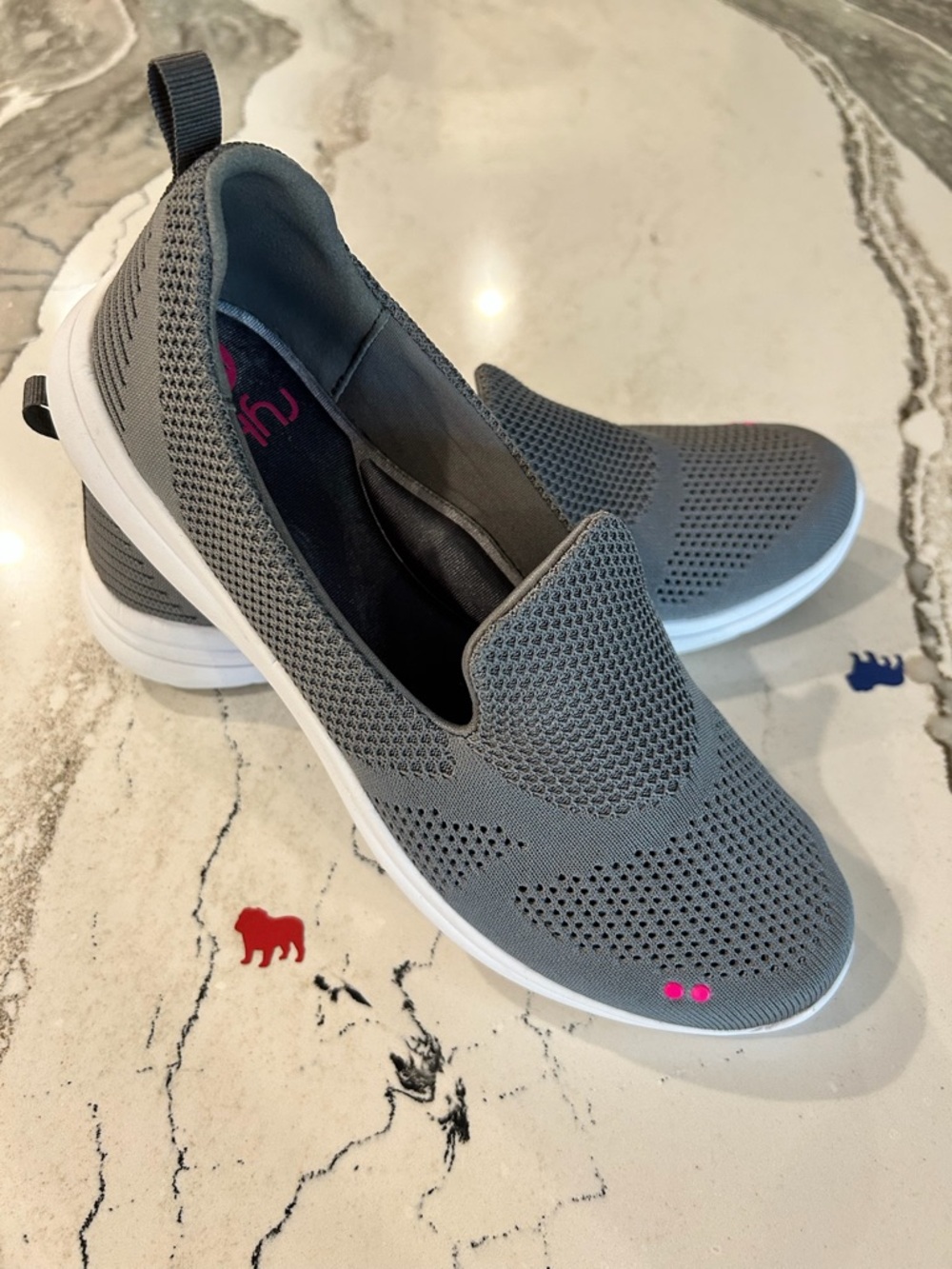 Ryka Gray Slip-On Walking Shoes Sneakers - women’s 9.5 - EUC
